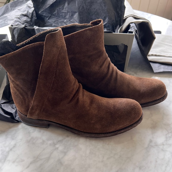 OFFICINE CREATIVE Sz 38.5 Brand New chocolate brown booties suede. - Picture 5 of 10